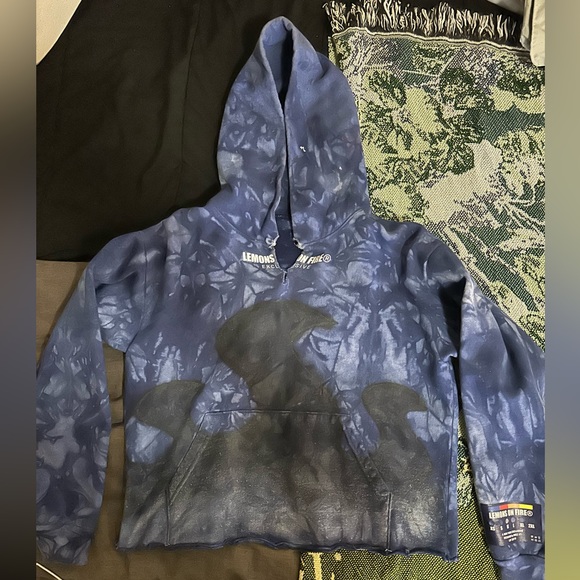 Lemons On Fire hoodie limited edition from Chicago pop-up shop event 2021. - Picture 1 of 4